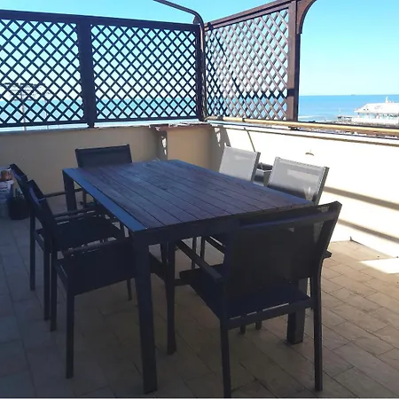Casa Paradiso * Lido di Ostia